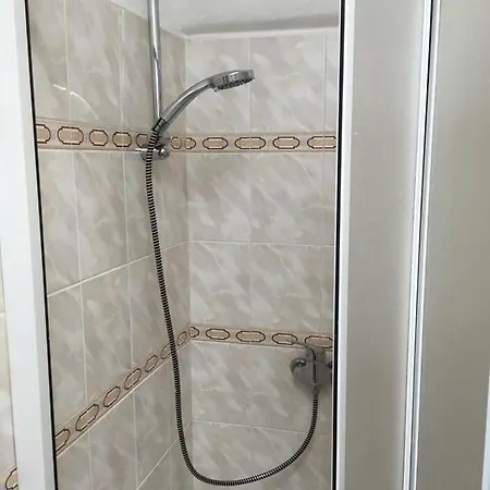 Apartma Star By Jary Habitación en casa particular