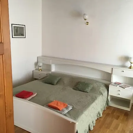 Apartma Star By Jary